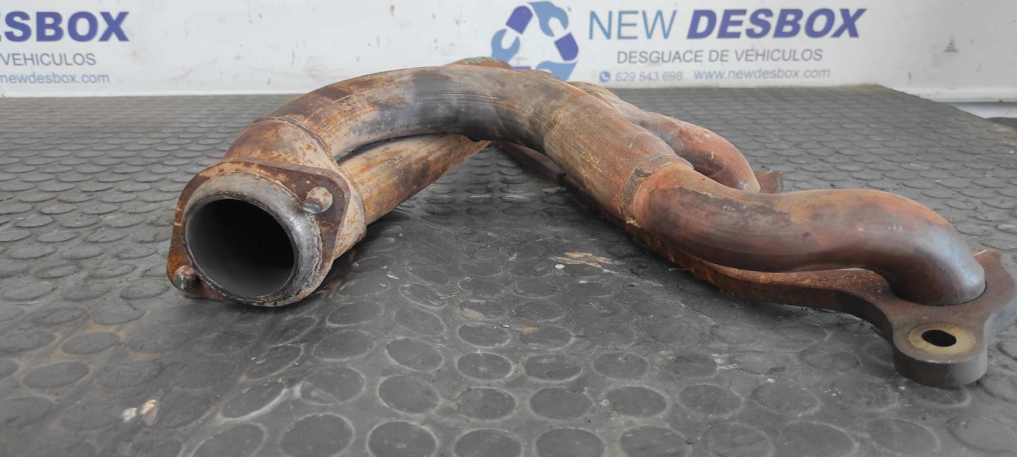 COLECTOR ESCAPE CHRYSLER JEEP CHEROKEE (J) - vista 3