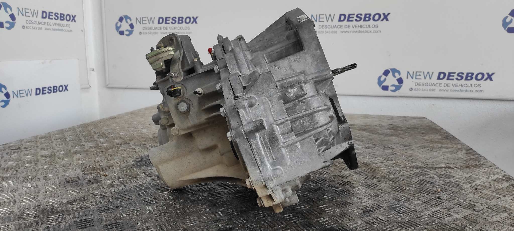 CAJA CAMBIOS RENAULT MEGANE II BERLINA 5P - vista 5