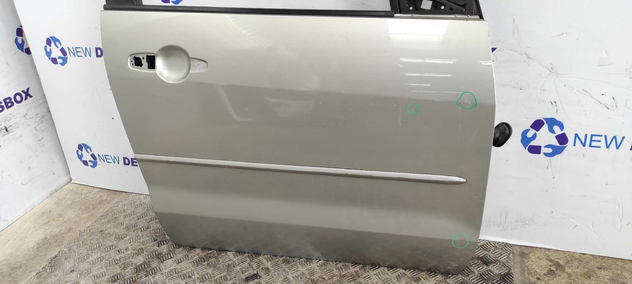 PUERTA DELANTERA DERECHA MAZDA 5 BERL. (CR) - vista 4