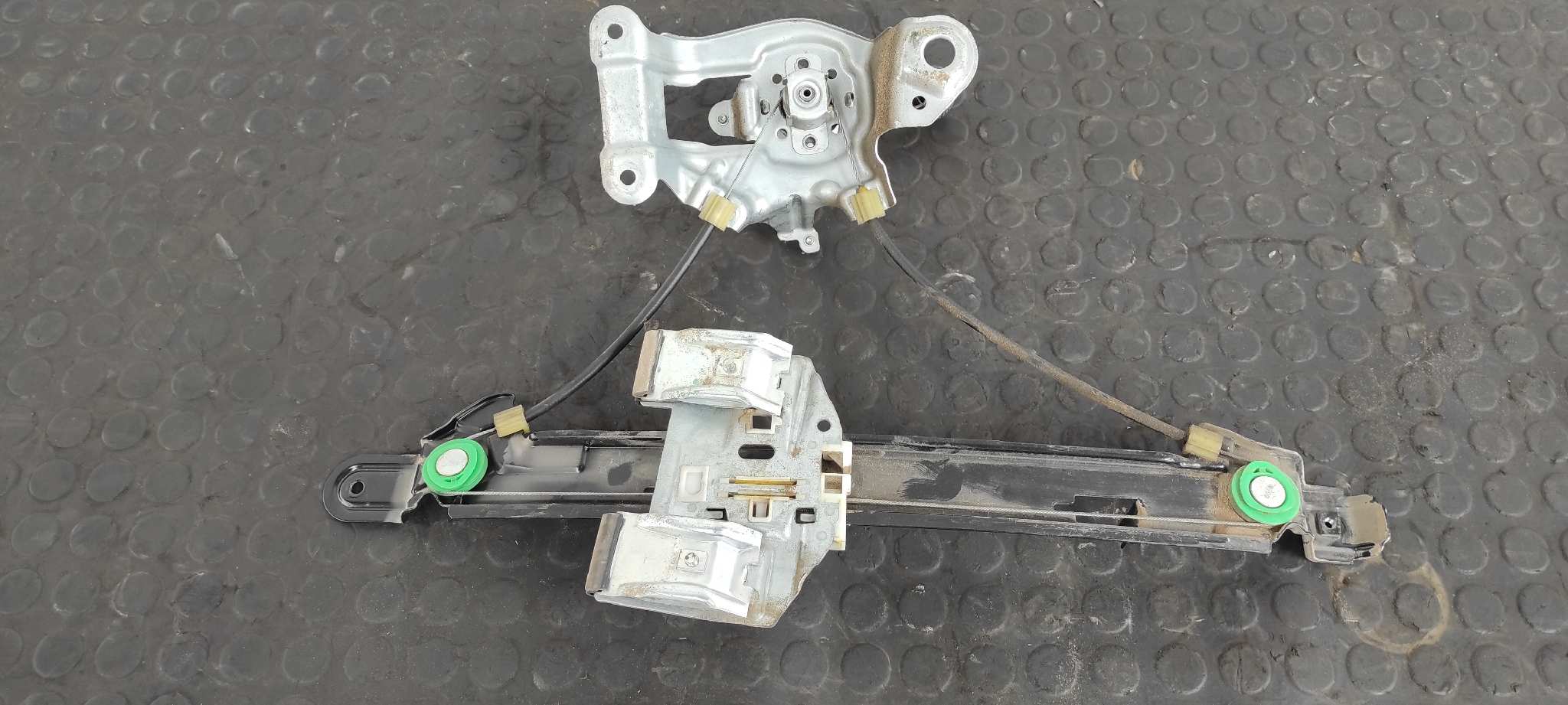 ELEVALUNAS TRASERO DERECHO SEAT LEON (1P1) - vista 2