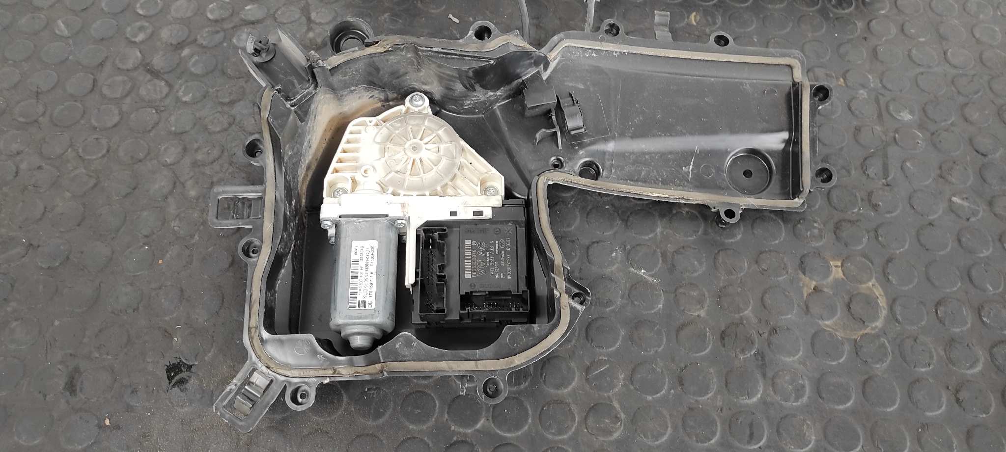 ELEVALUNAS DELANTERO IZQUIERDO SEAT LEON (1P1) - vista 5