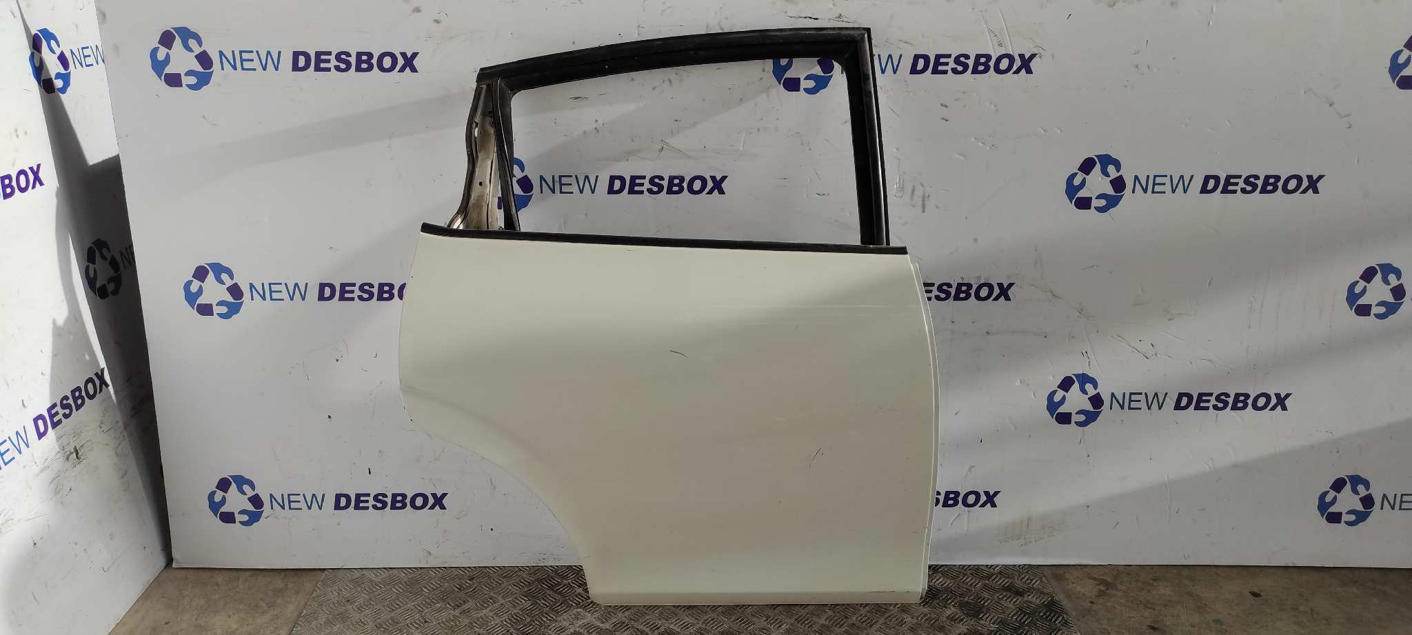 PUERTA TRASERA DERECHA SEAT LEON (1P1)