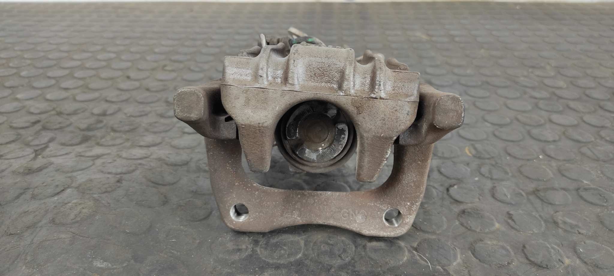 PINZA DE FRENO TRASERA DERECHA SEAT LEON (1P1) - vista 7