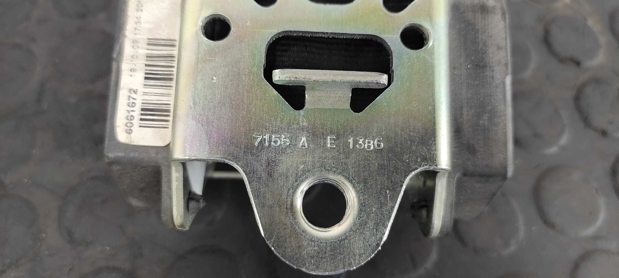 CINTURON TRASERO DERECHO SEAT LEON (1P1) - vista 2