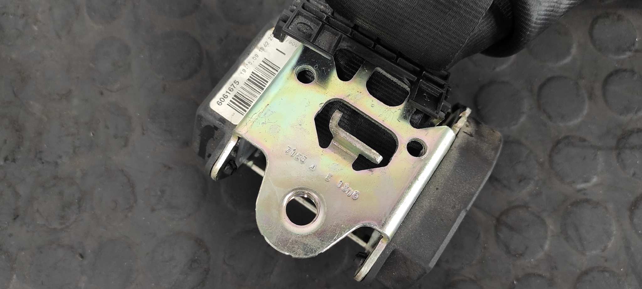 CINTURON TRASERO IZQUIERDO SEAT LEON (1P1) - vista 5