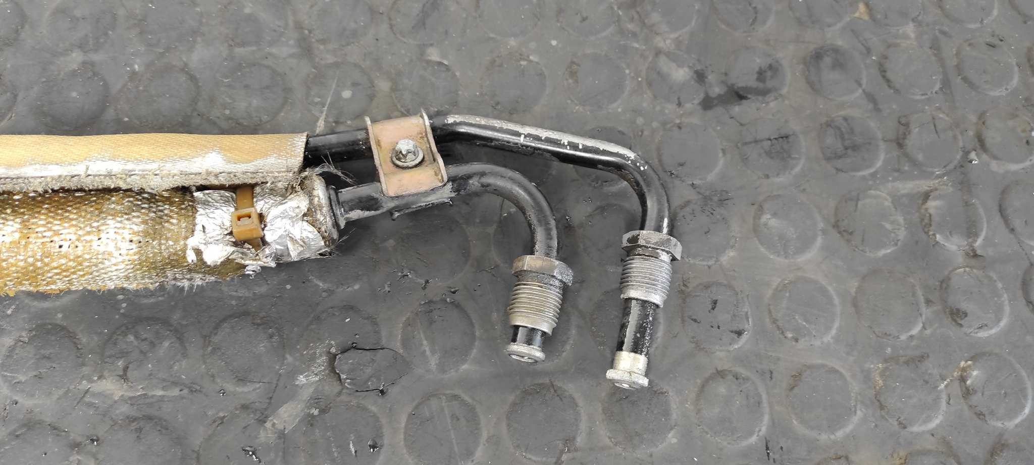 TUBO MERCEDES-BENZ CLASE CL (W215) COUPE - vista 2