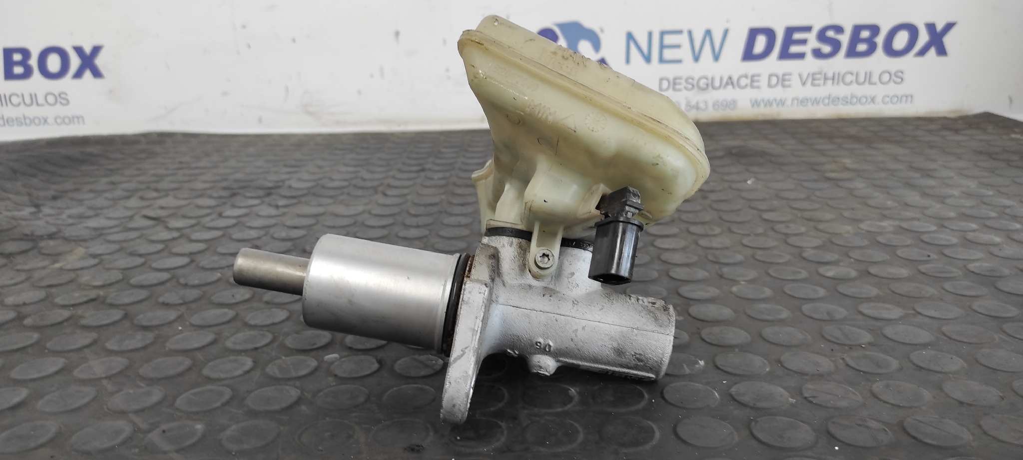 BOMBA FRENO AUDI A4 AVANT (8E) - vista 3