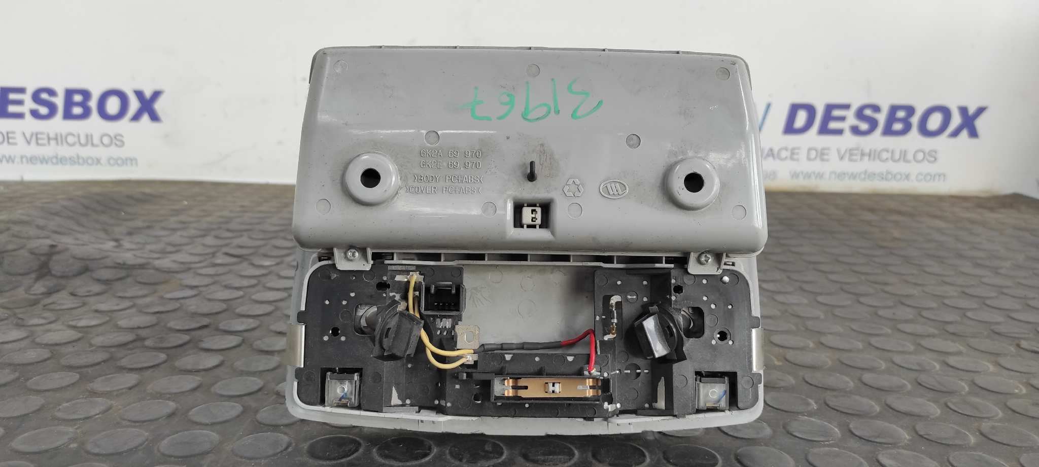 LUZ INTERIOR MAZDA 5 BERL. (CR) - vista 6