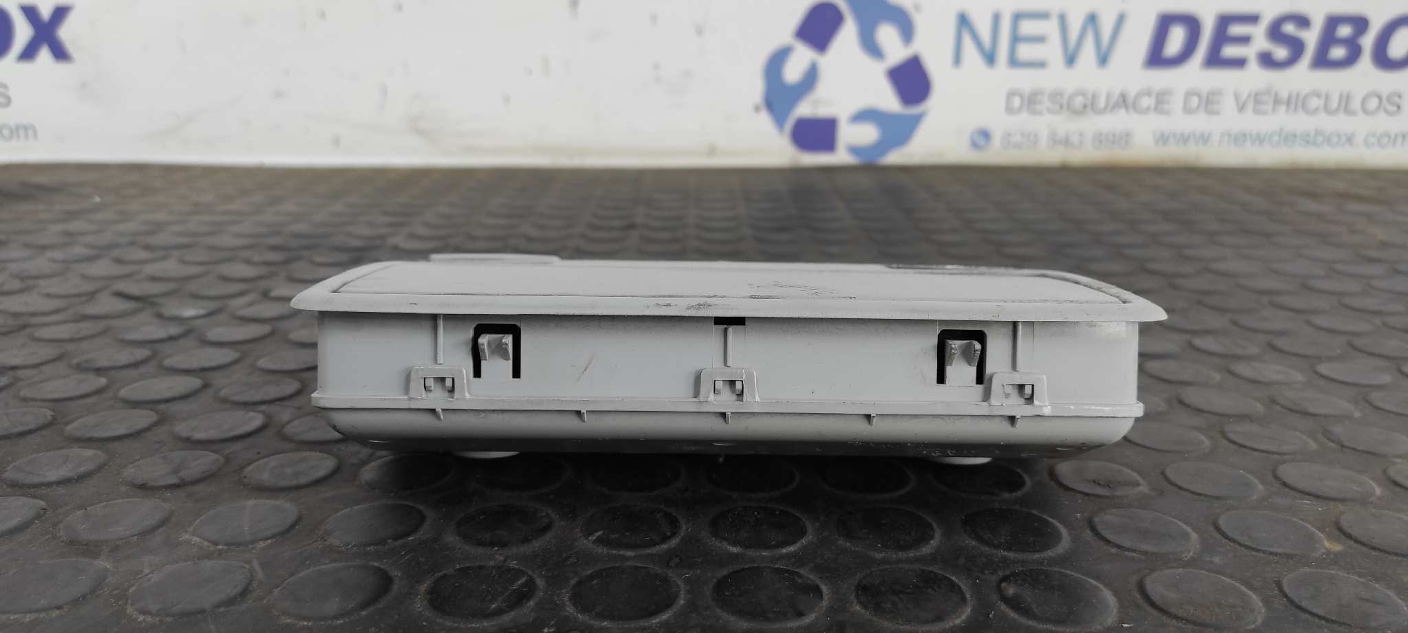 LUZ INTERIOR MAZDA 5 BERL. (CR) - vista 4