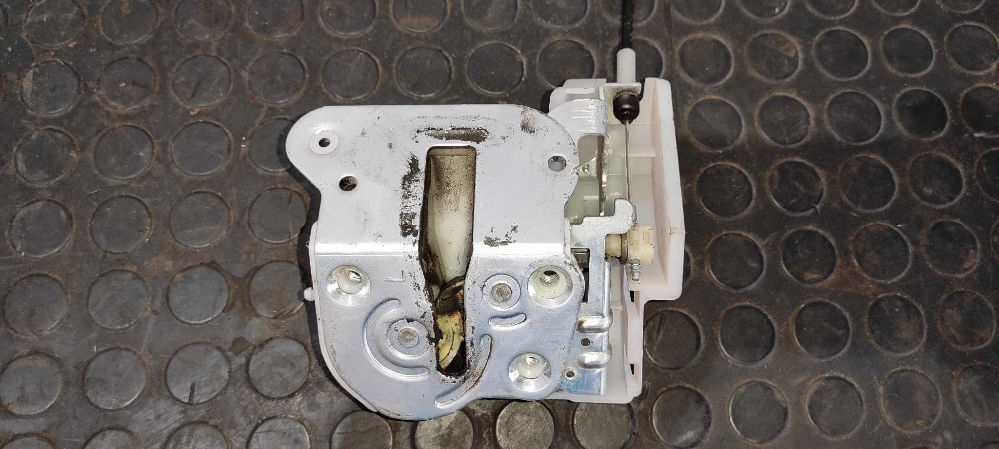 CERRADURA PUERTA TRASERA IZQUIERDA MAZDA 5 BERL. (CR)