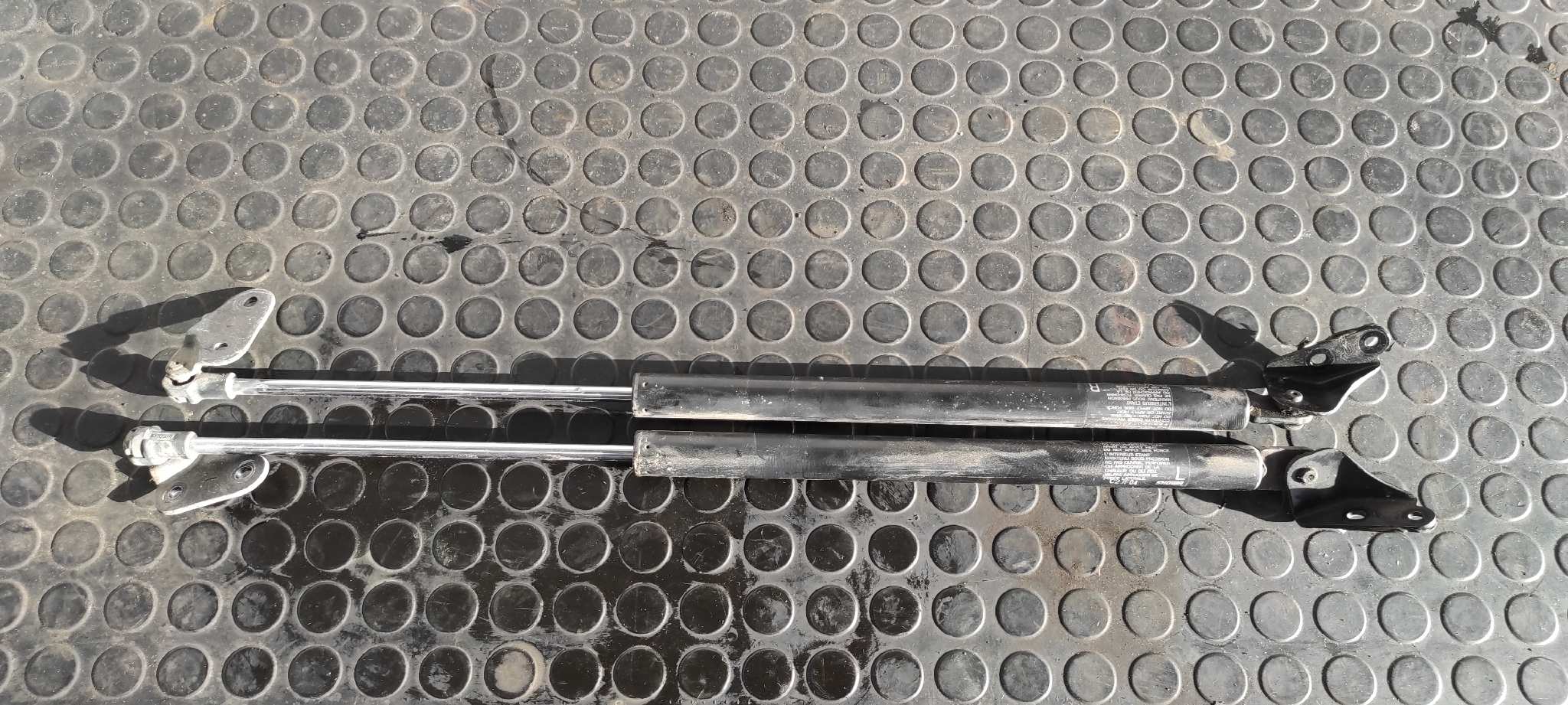 AMORTIGUADORES MALETERO / PORTON MAZDA 5 BERL. (CR)