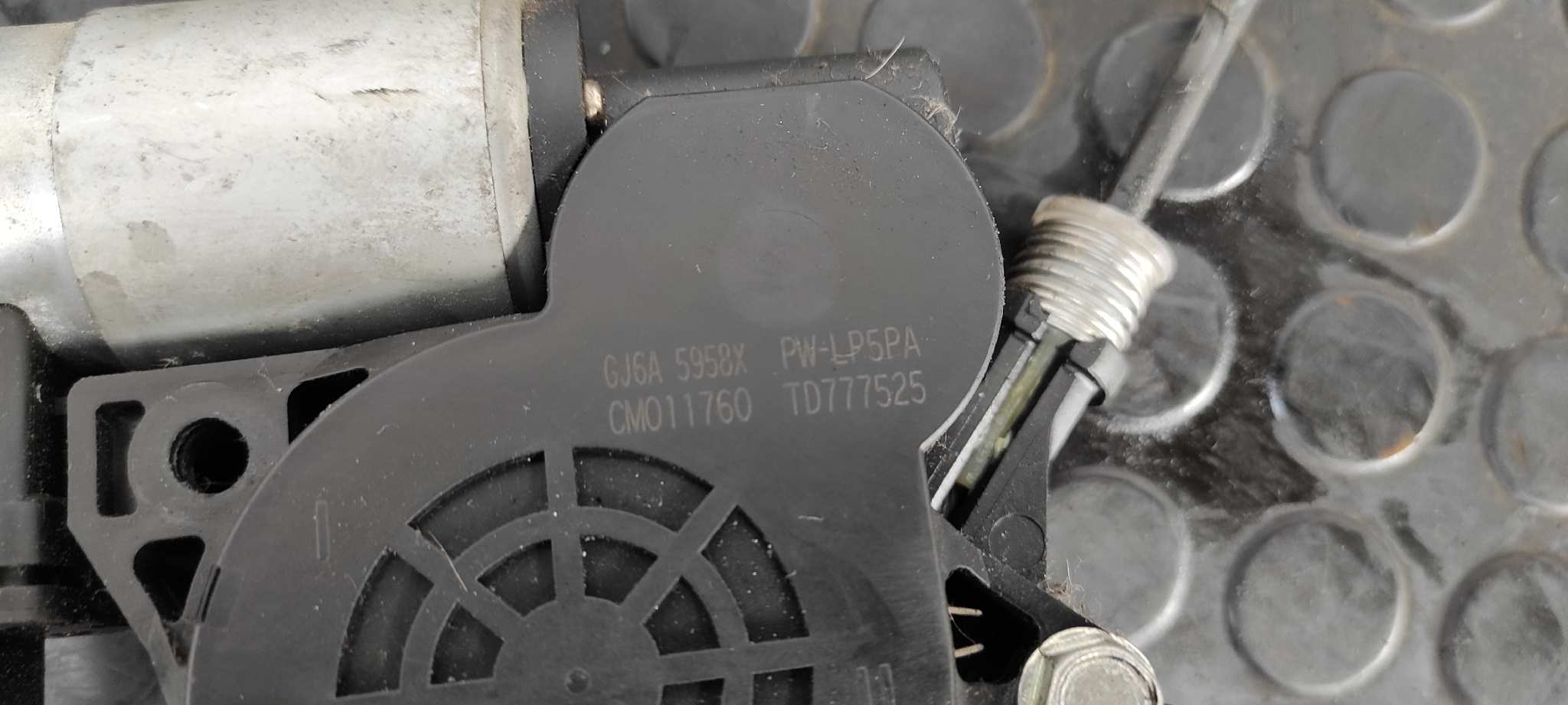 ELEVALUNAS DELANTERO IZQUIERDO MAZDA 5 BERL. (CR) - vista 2