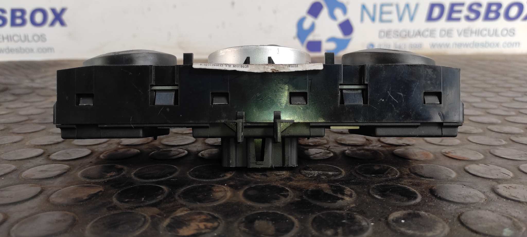 MANDO CLIMATIZADOR RENAULT CLIO III - vista 2