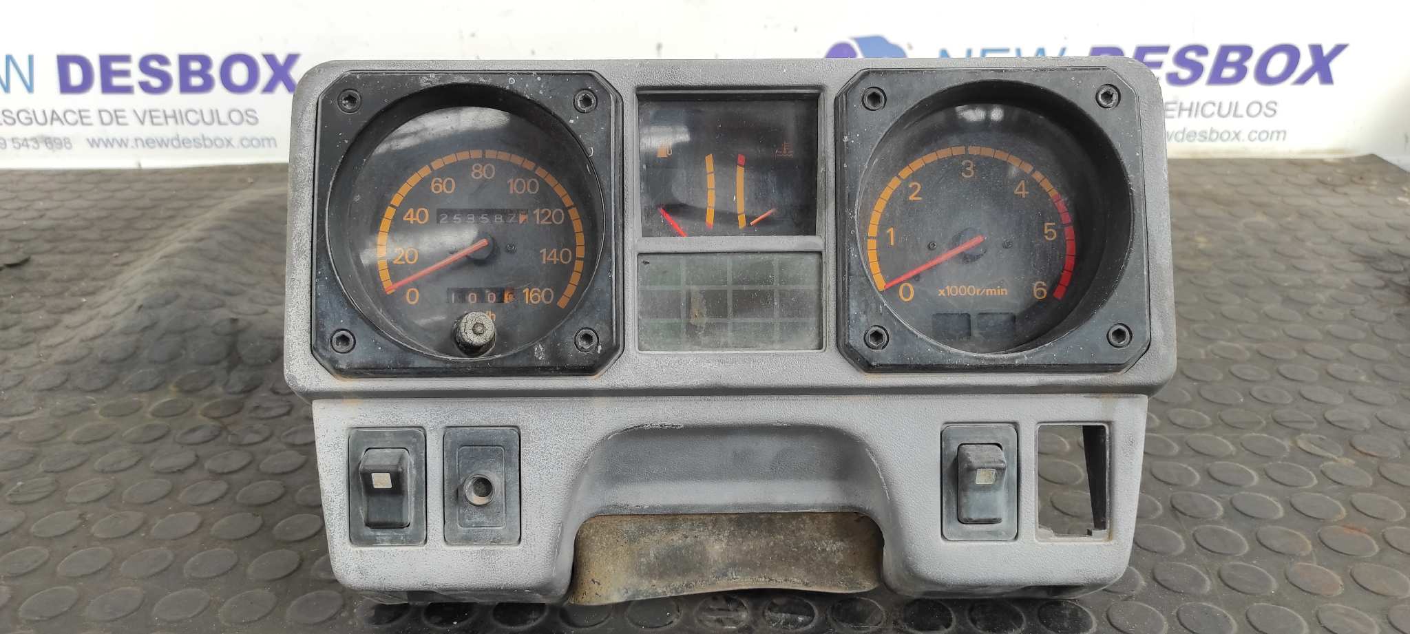 CUADRO INSTRUMENTOS MITSUBISHI PAJERO