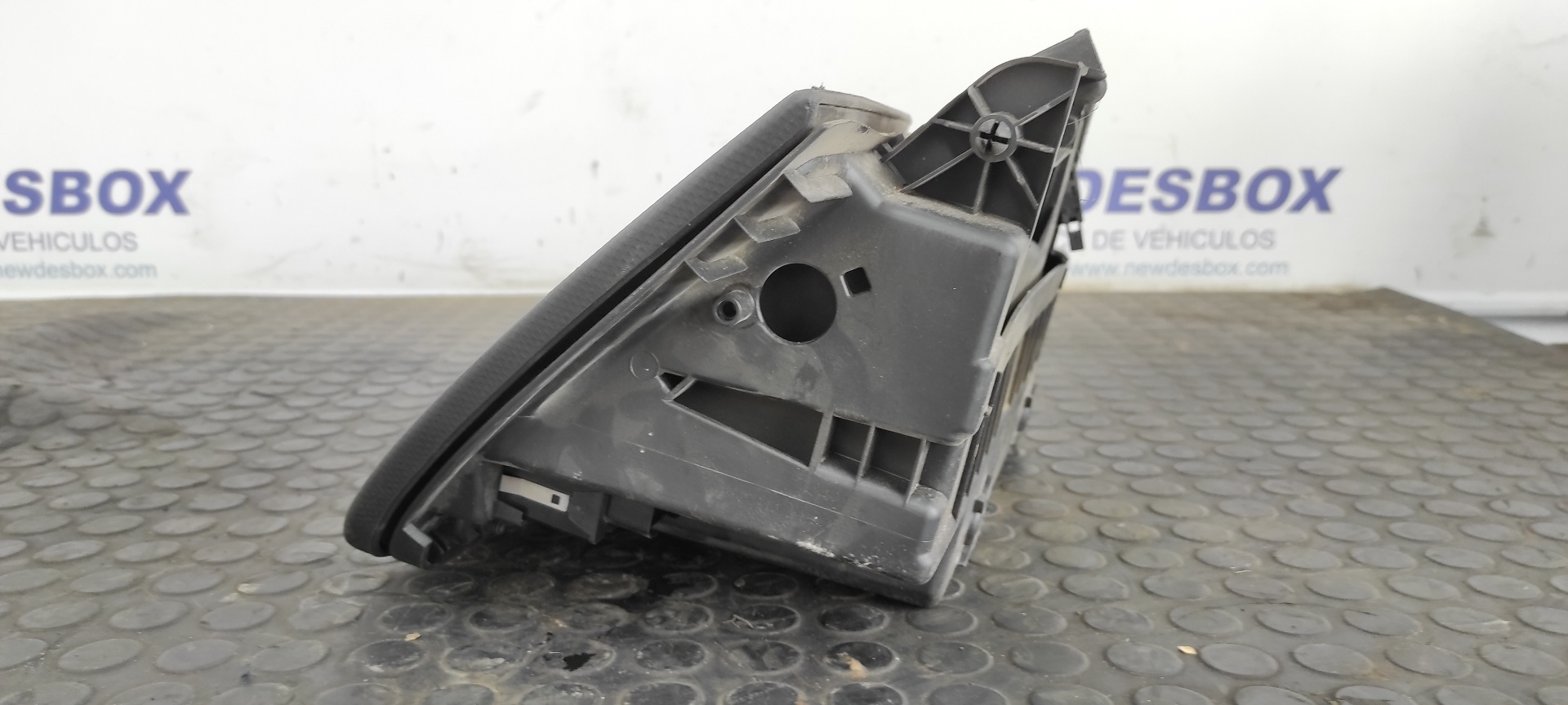 GUANTERA SEAT LEON (1P1) - vista 4