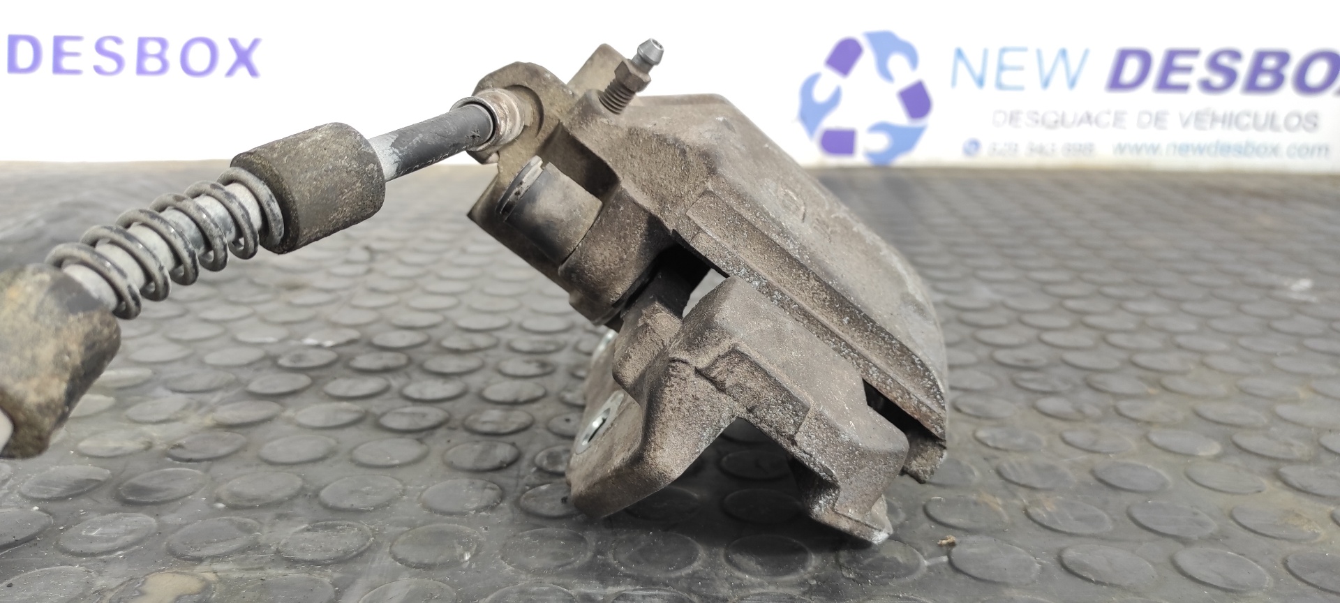 PINZA DE FRENO DELANTERA DERECHA FORD TOURNEO CONNECT (TC7) - vista 6