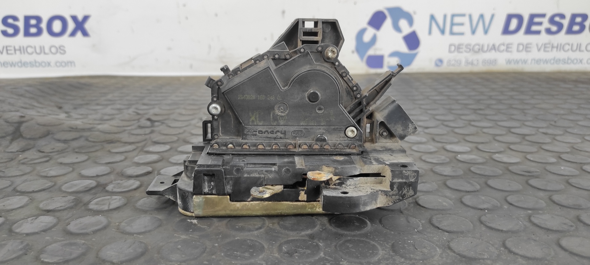 CERRADURA PUERTA DELANTERA DERECHA FORD FOCUS TURNIER (CAK)