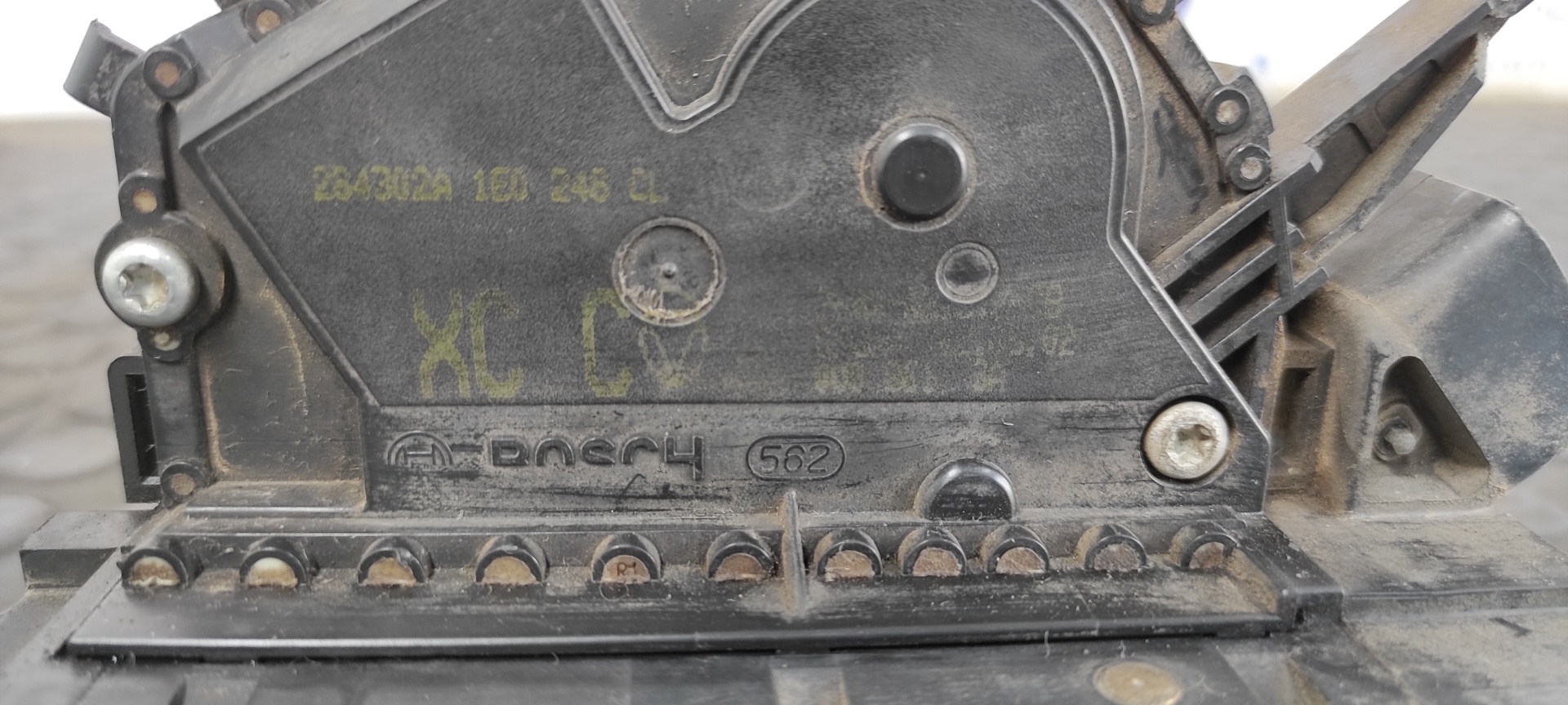 CERRADURA PUERTA DELANTERA DERECHA FORD FOCUS TURNIER (CAK) - vista 7