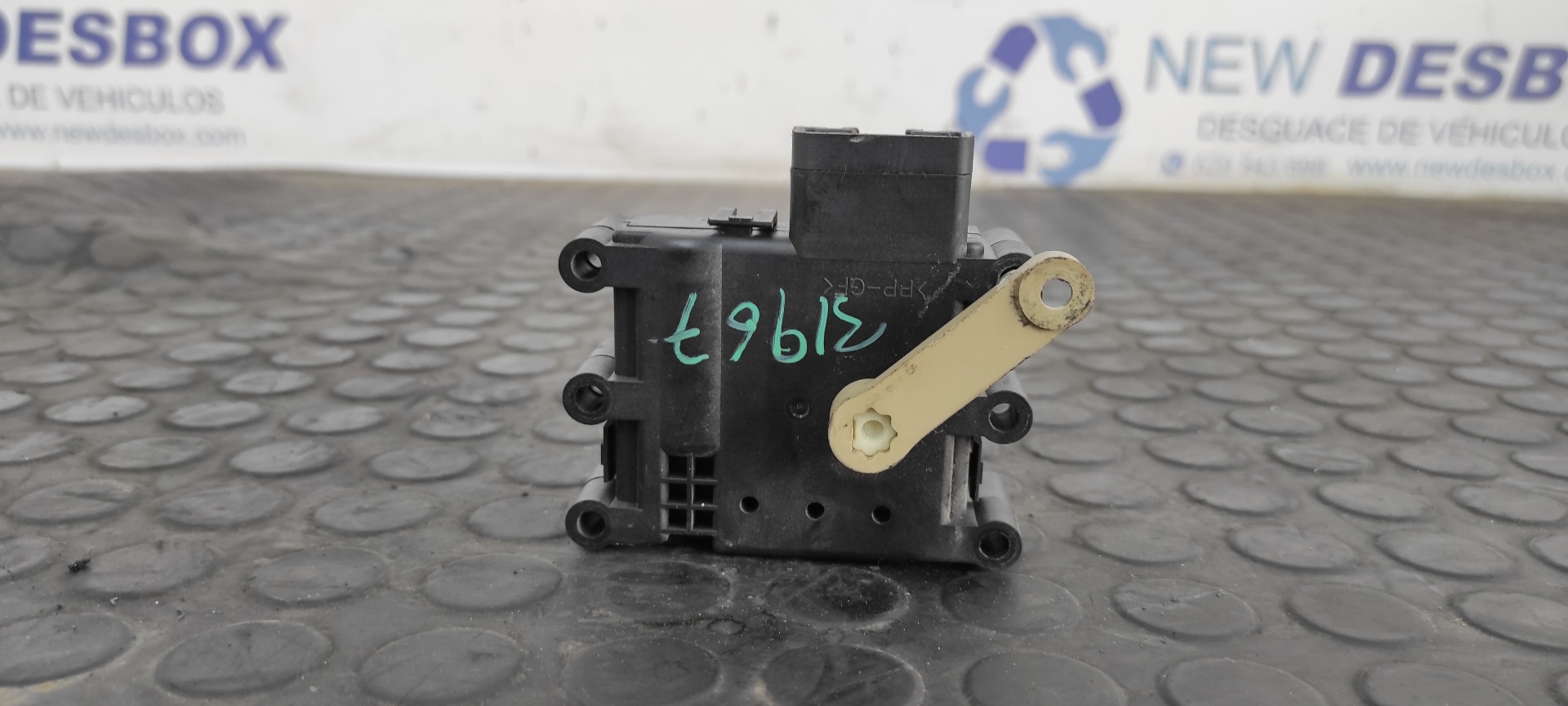 MOTOR APERTURA TRAMPILLAS CLIMATIZADOR MAZDA 5 BERL. (CR) - vista 4