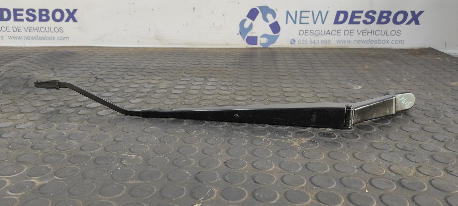 BRAZO LIMPIA DELANTERO DERECHO MAZDA 5 BERL. (CR)