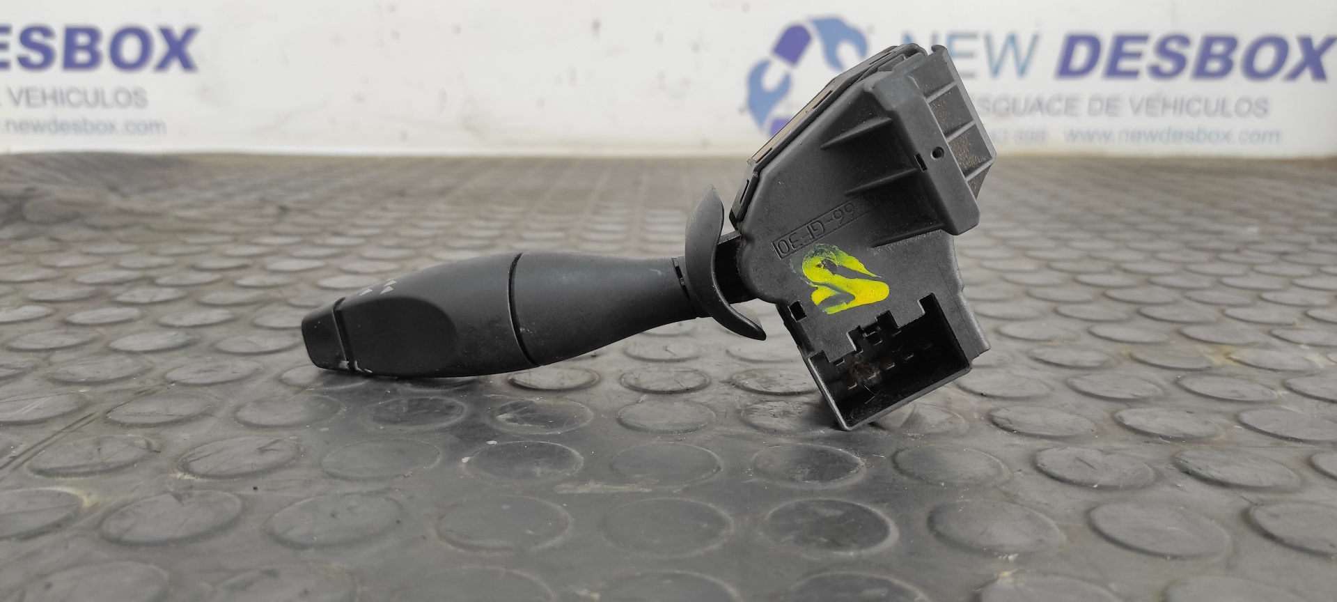 MANDO LIMPIA FORD FOCUS BERLINA (CAK) - vista 6