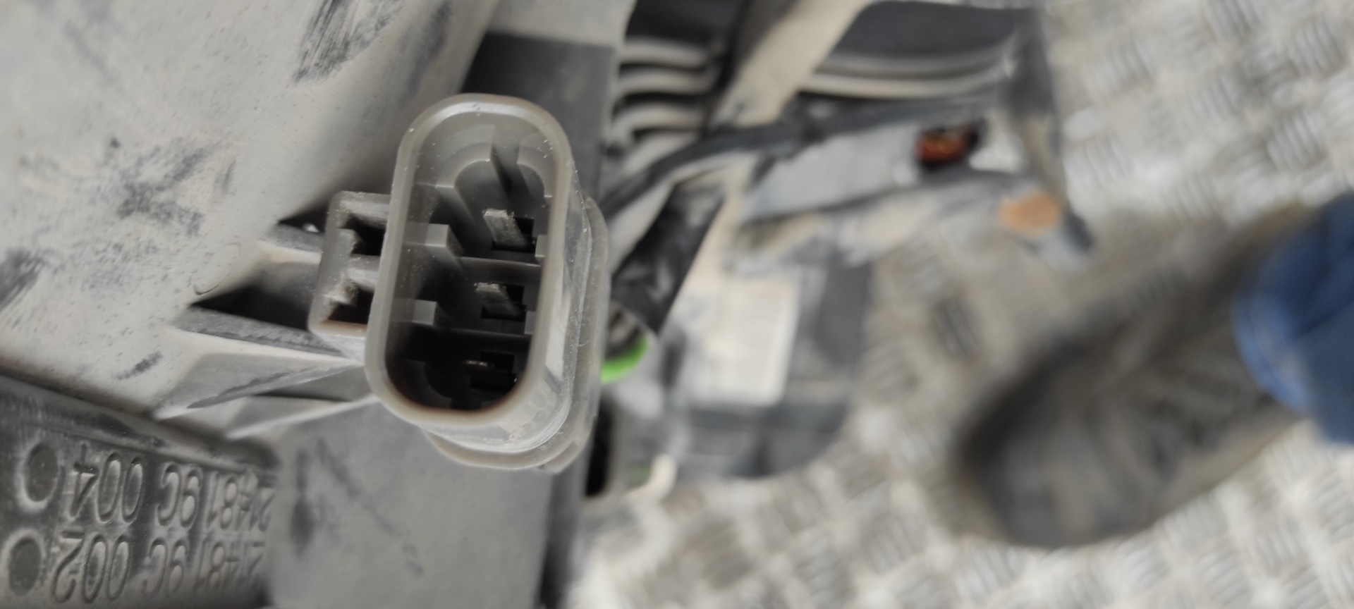 ELECTROVENTILADOR NISSAN VANETTE CARGO (HC23) - vista 3