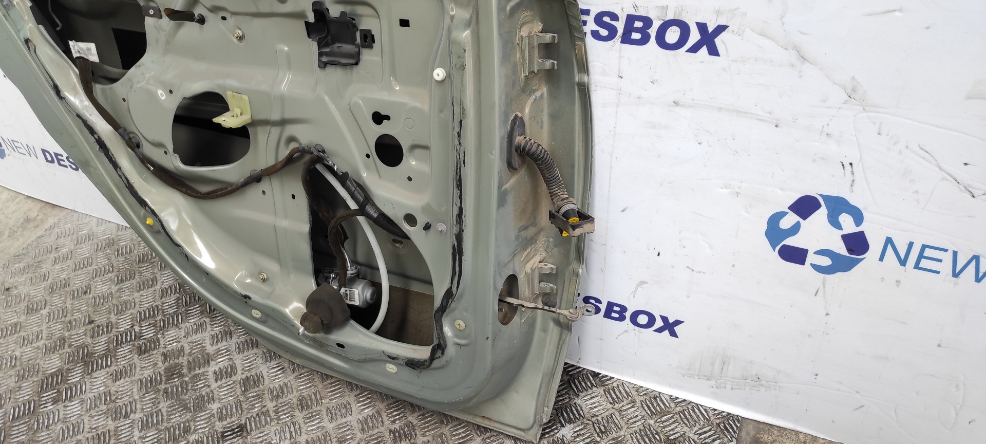 PUERTA TRASERA IZQUIERDA RENAULT SCENIC RX4 (JA0) - vista 2