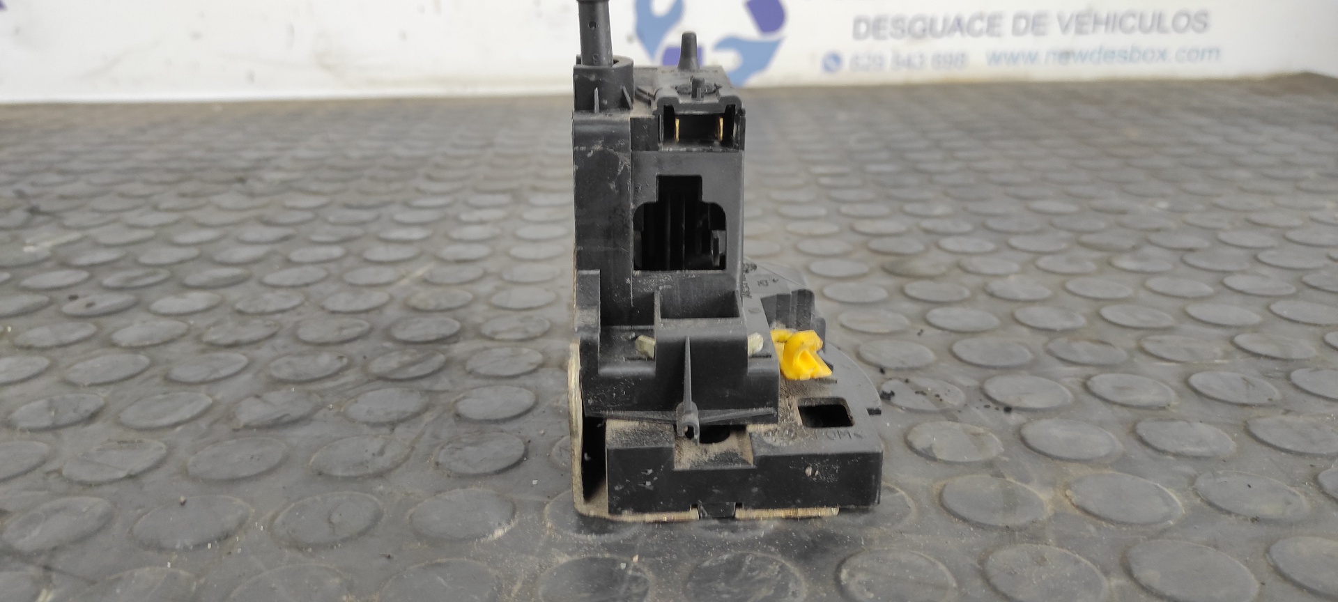 CERRADURA PUERTA TRASERA IZQUIERDA RENAULT SCENIC RX4 (JA0) - vista 3