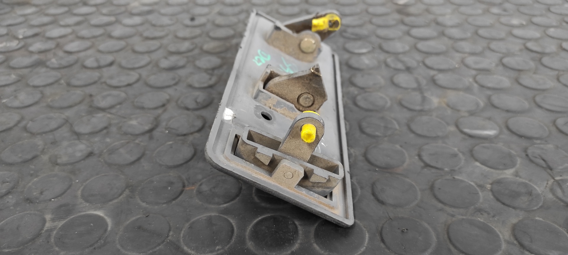 MANETA INTERIOR DELANTERA DERECHA NISSAN SERENA (C23M) - vista 3