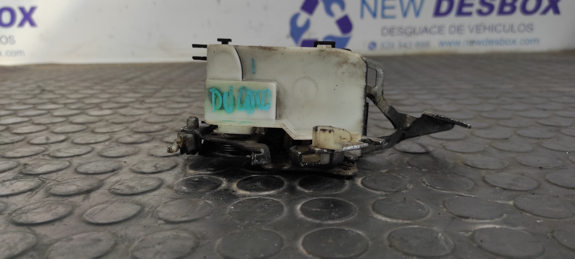 CERRADURA PUERTA DELANTERA DERECHA FIAT DUCATO CAJA ABIERTA, DOBLE CABINA (DESDE 03.94) - vista 4