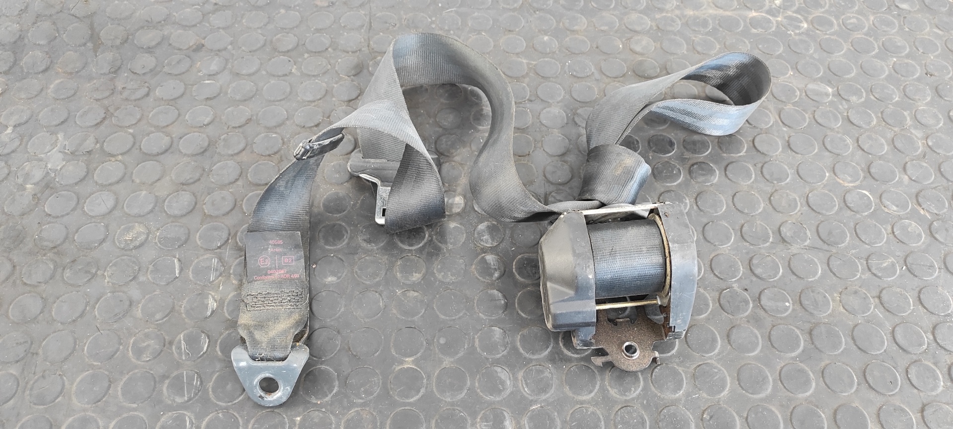 CINTURON TRASERO IZQUIERDO CITROEN C2