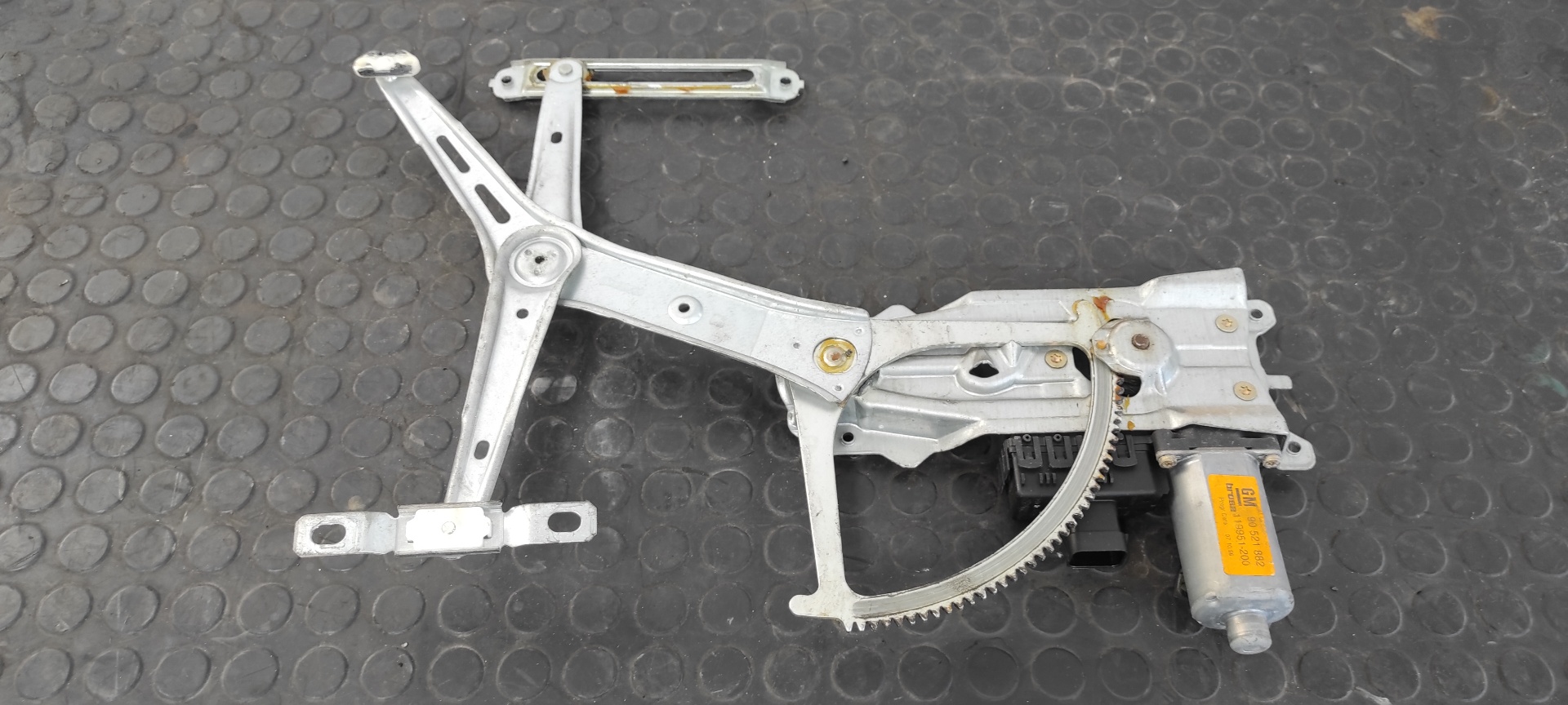 ELEVALUNAS DELANTERO DERECHO OPEL ASTRA G BERLINA