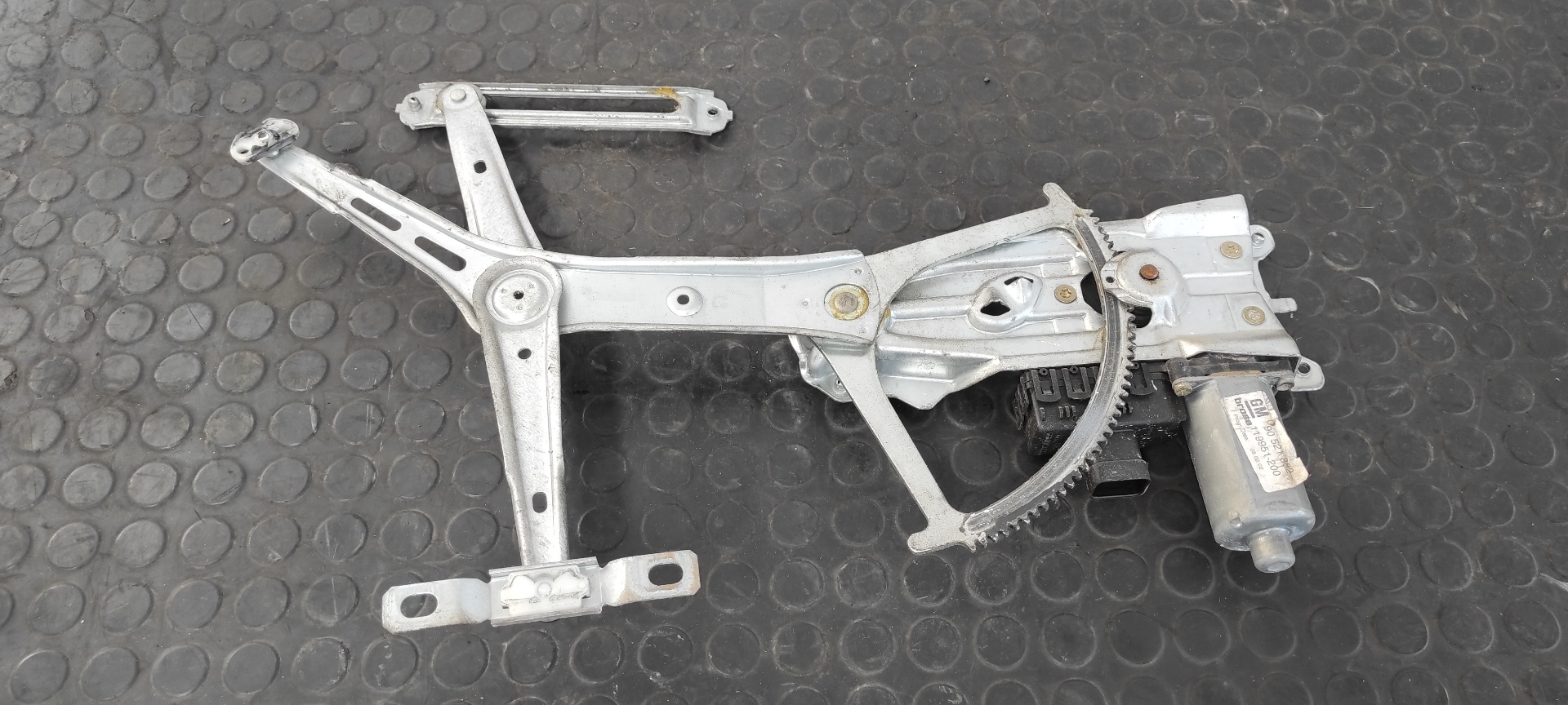 ELEVALUNAS DELANTERO DERECHO OPEL ASTRA G BERLINA