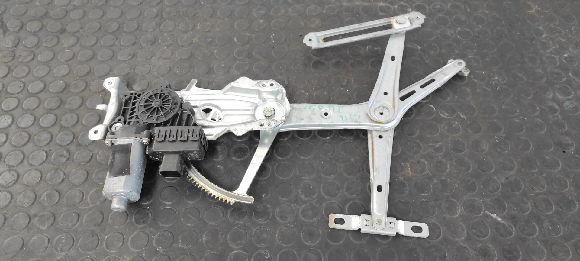 ELEVALUNAS DELANTERO DERECHO OPEL ASTRA G BERLINA - vista 3