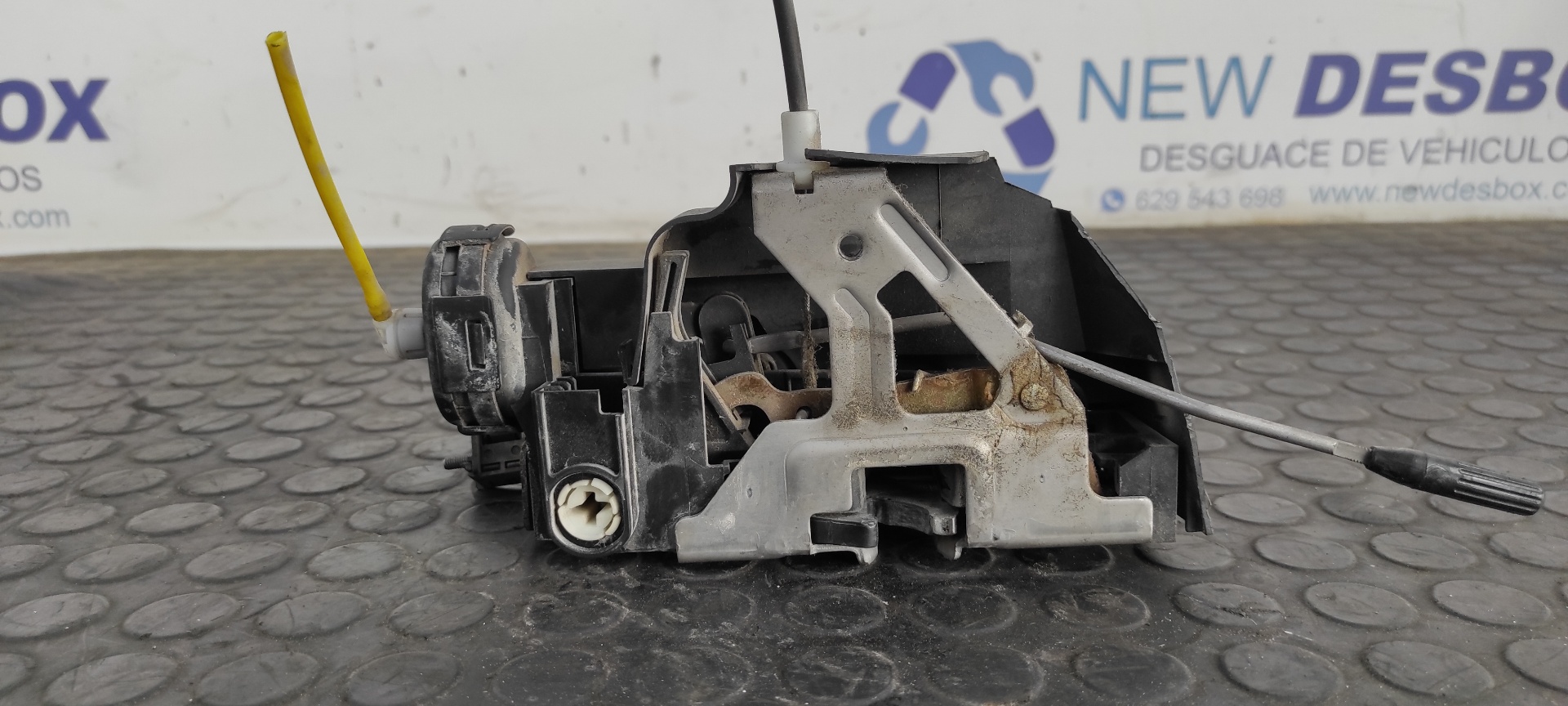 CERRADURA PUERTA DELANTERA DERECHA MERCEDES-BENZ CLASE A (W168) - vista 2