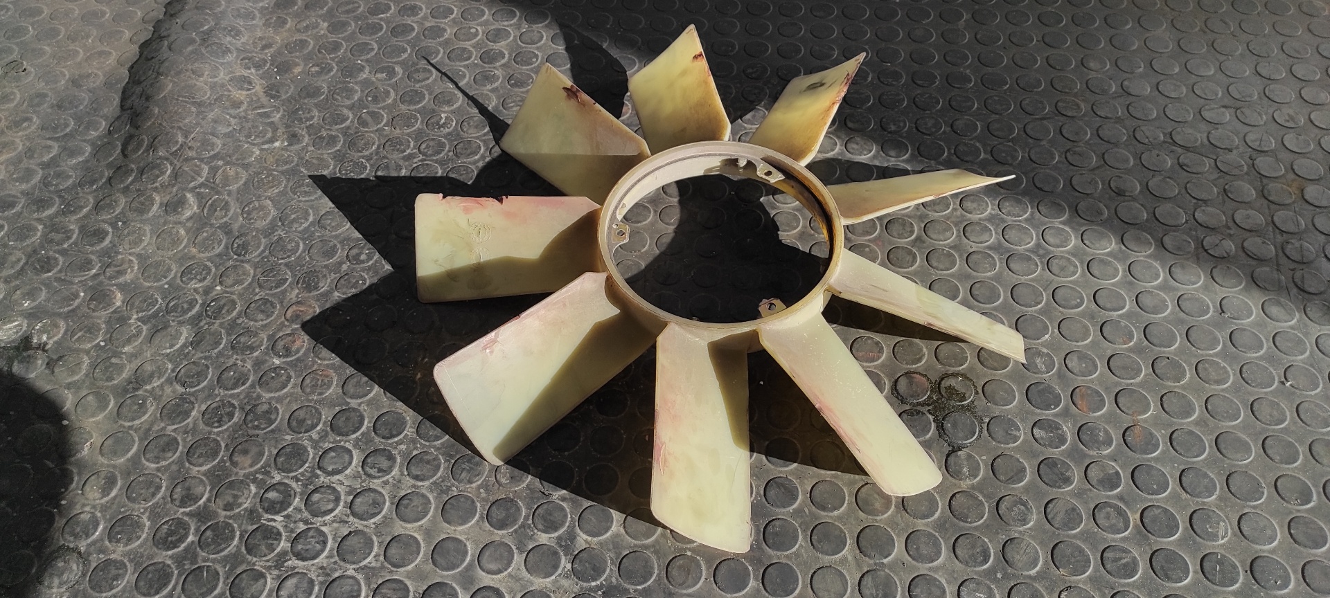 VENTILADOR VISCOSO MOTOR SSANGYONG REXTON - vista 4