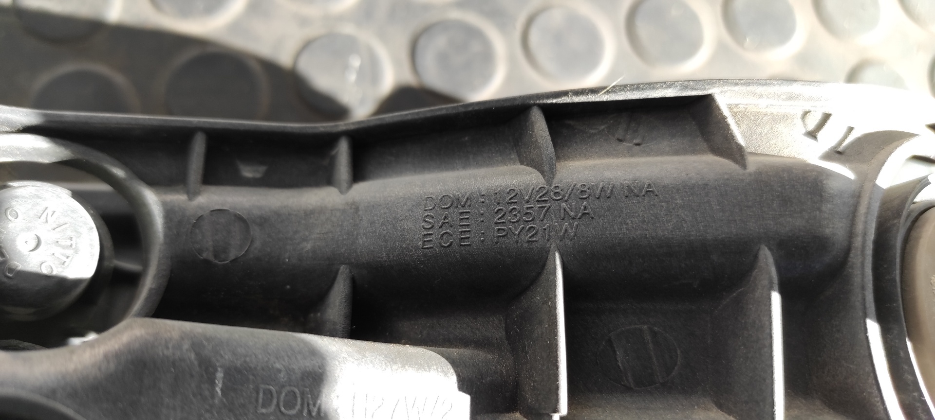 FARO ANTINIEBLA DERECHO SSANGYONG REXTON - vista 4