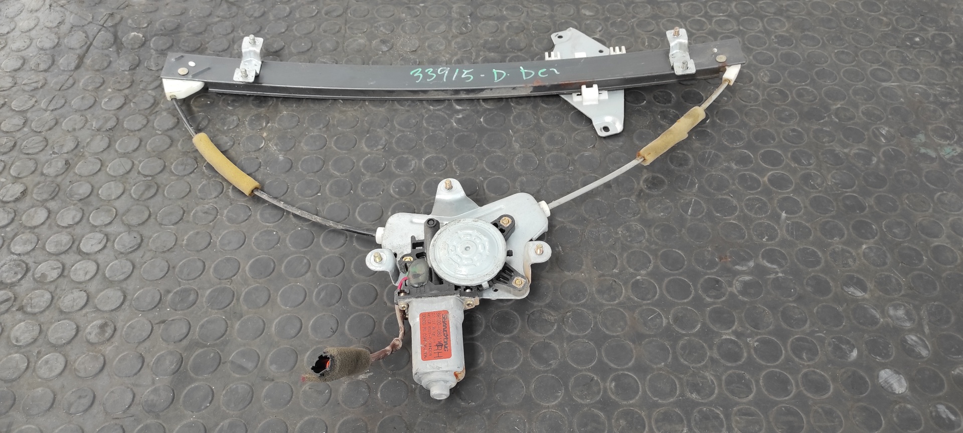 ELEVALUNAS DELANTERO DERECHO SSANGYONG REXTON