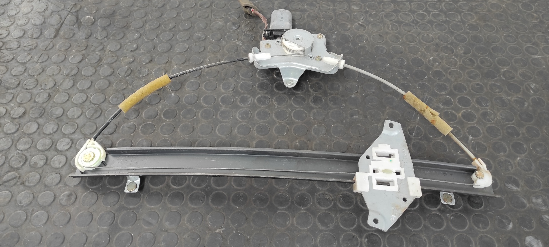 ELEVALUNAS DELANTERO DERECHO SSANGYONG REXTON - vista 5