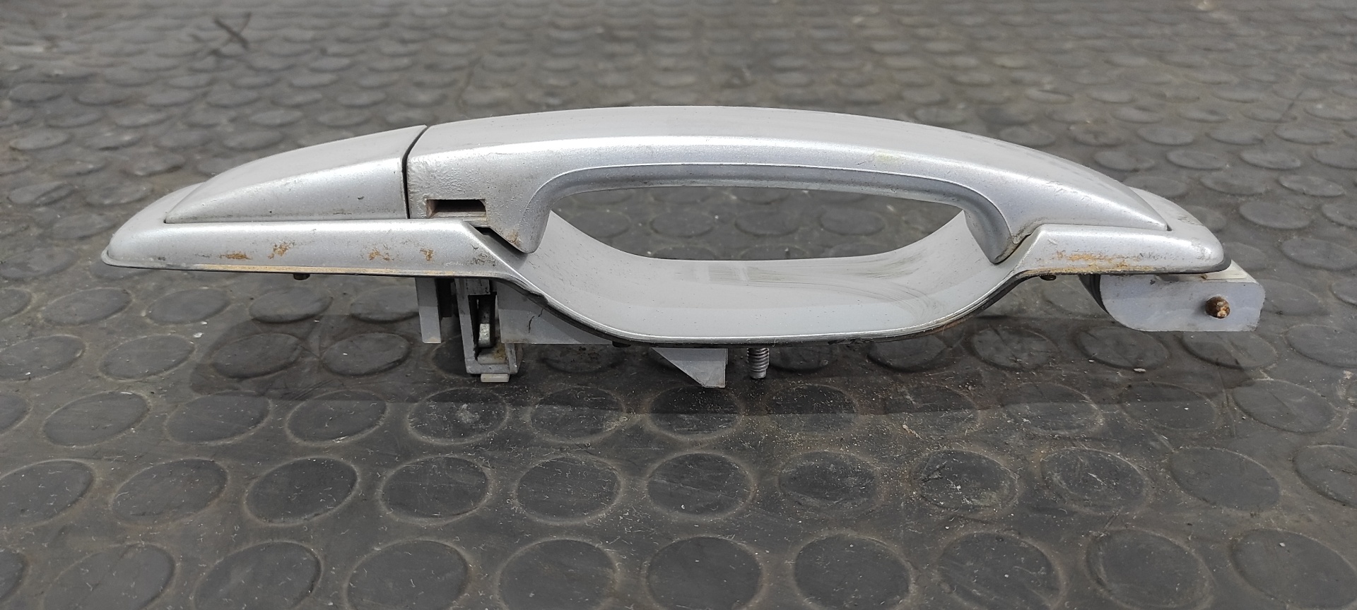 MANETA TRASERA DERECHA SSANGYONG REXTON - vista 2