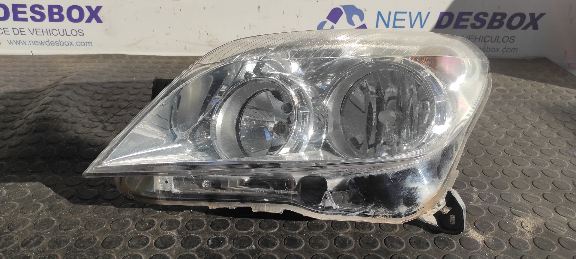 FARO IZQUIERDO OPEL ASTRA H BERLINA