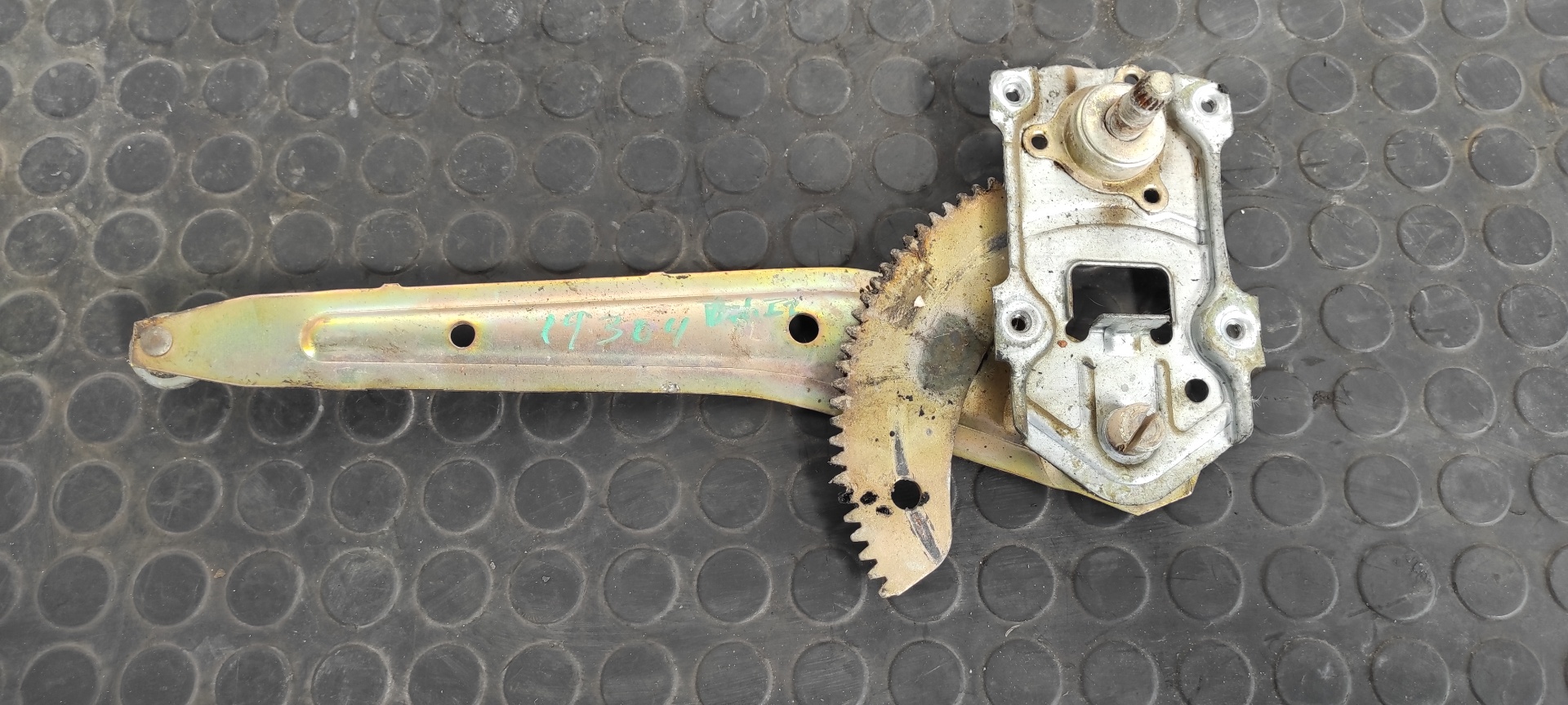 ELEVALUNAS TRASERO IZQUIERDO MITSUBISHI PAJERO