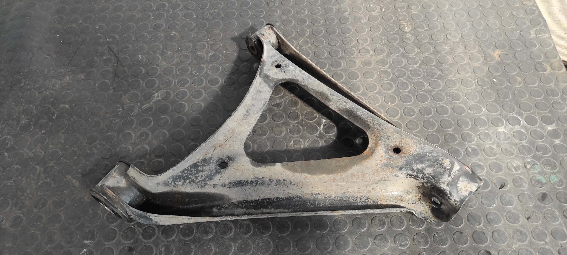 BRAZO DERECHO INFERIOR TRASERO AUDI Q7 (4L)