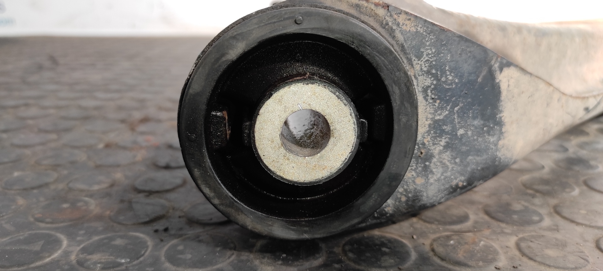 BRAZO DERECHO INFERIOR TRASERO  AUDI Q7 (4L) - vista 2