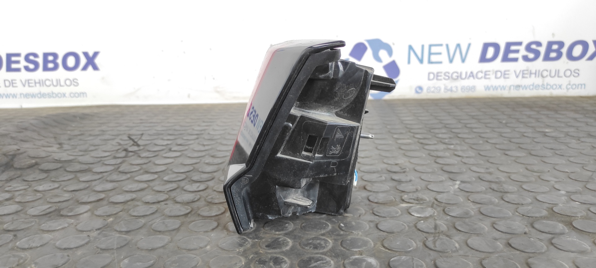 PILOTO PORTON DERECHO PEUGEOT 3008 - vista 4