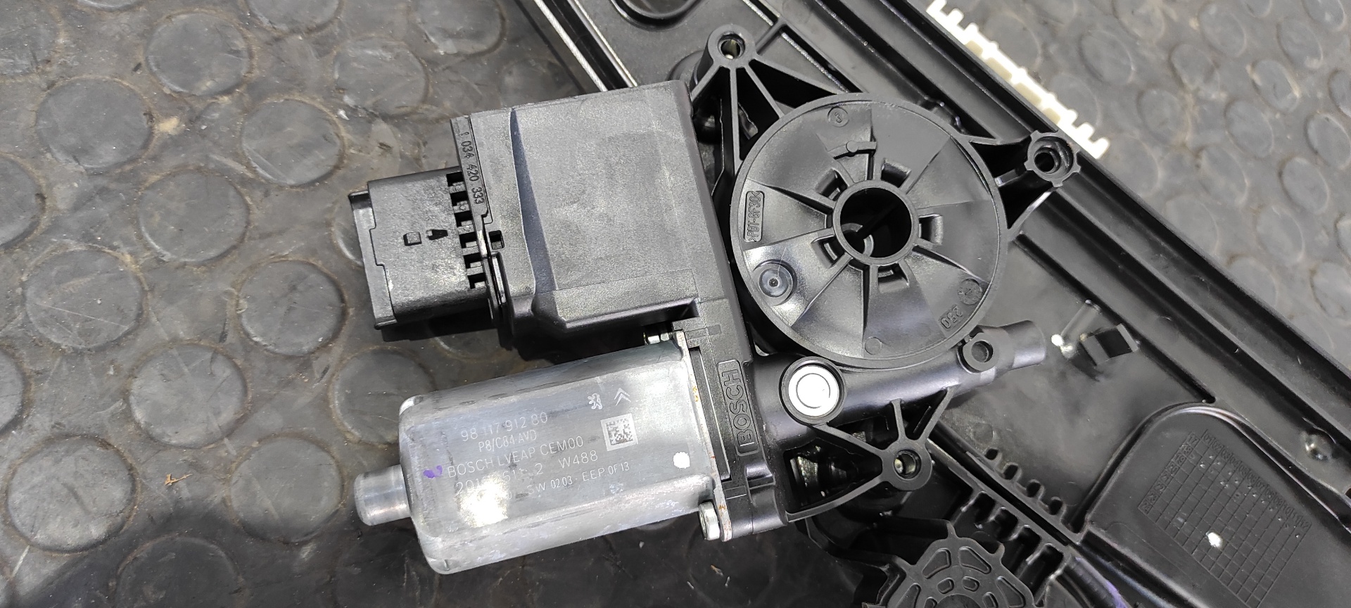 ELEVALUNAS DELANTERO DERECHO PEUGEOT 3008 - vista 7