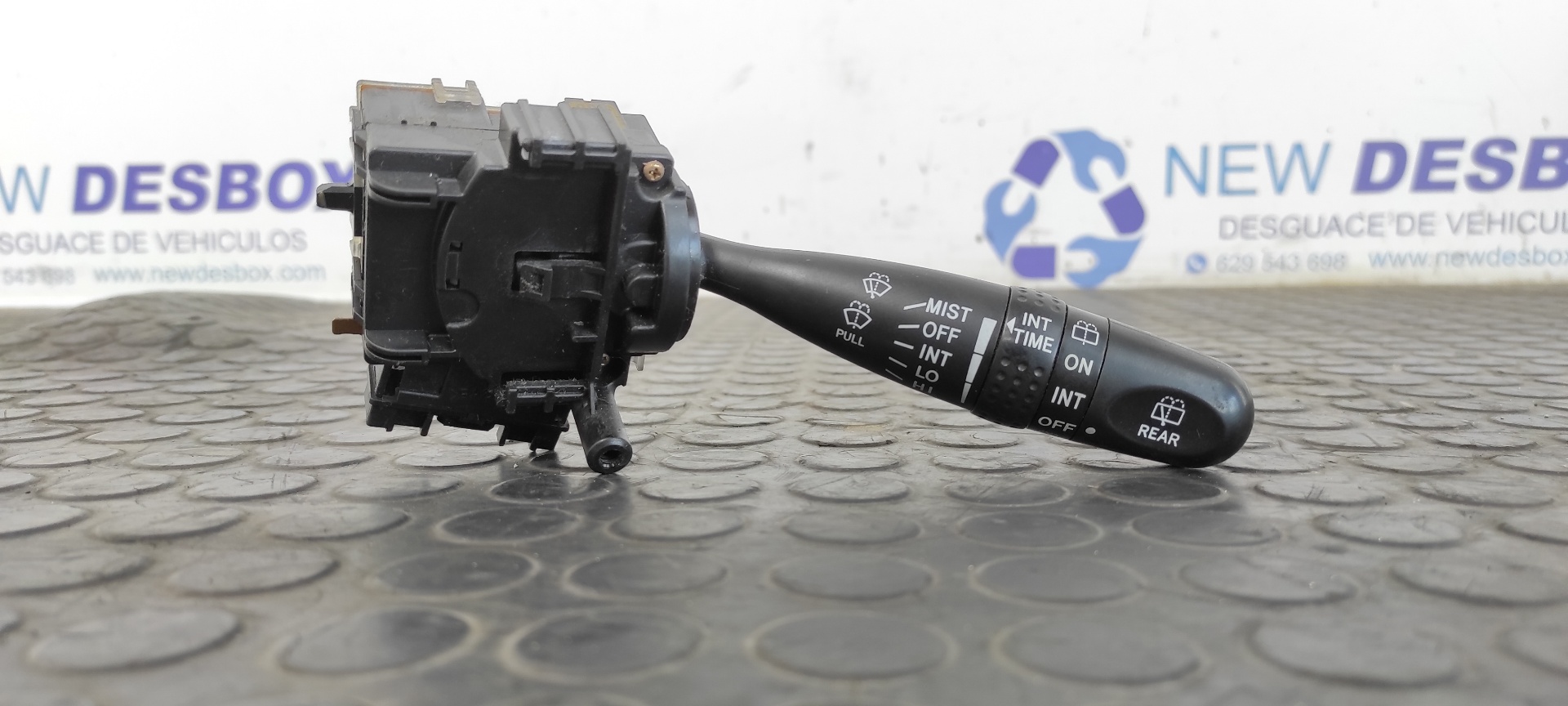 MANDO LIMPIA TOYOTA COROLLA (E12)