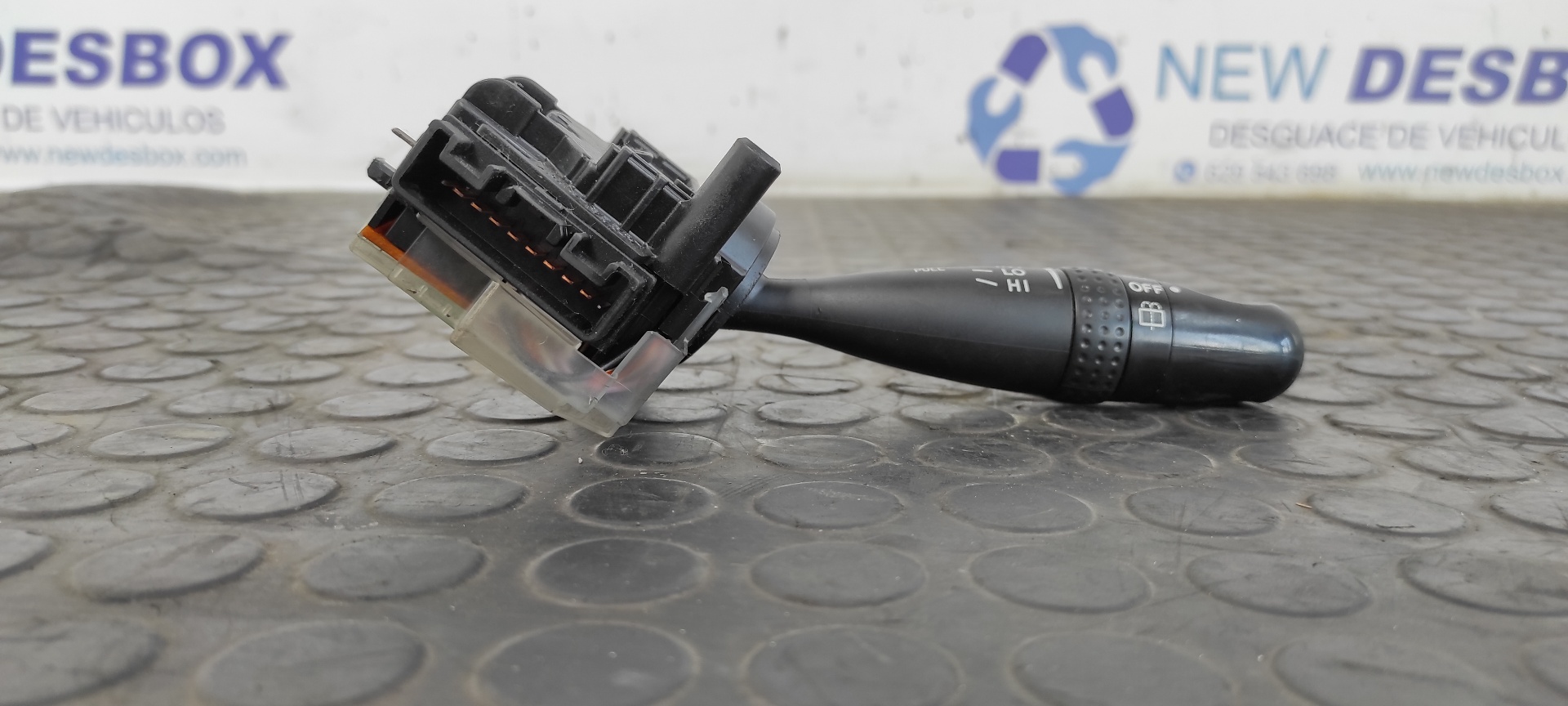 MANDO LIMPIA TOYOTA COROLLA (E12) - vista 5