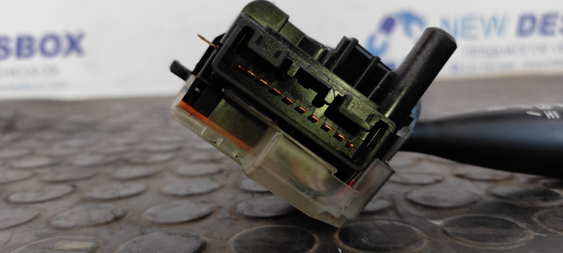 MANDO LIMPIA TOYOTA COROLLA (E12) - vista 6