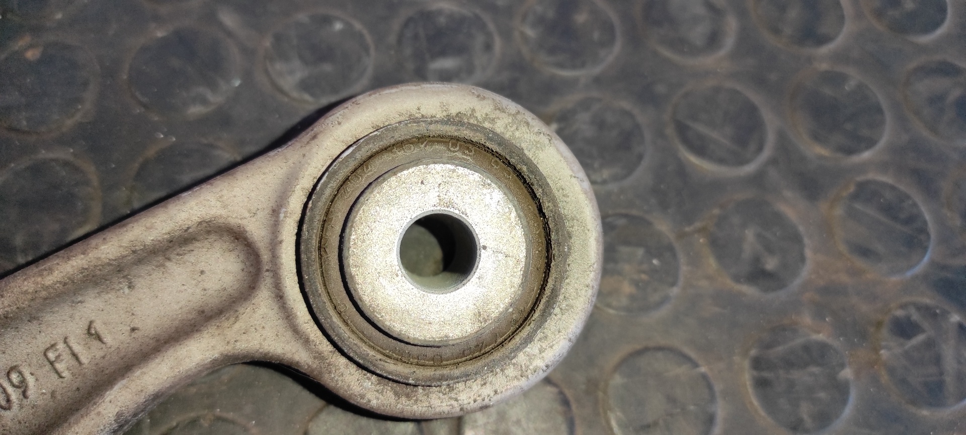 BRAZO IZQUIERDO SUPERIOR TRASERO MERCEDES-BENZ CLASE C (W204) BERLINA - vista 5